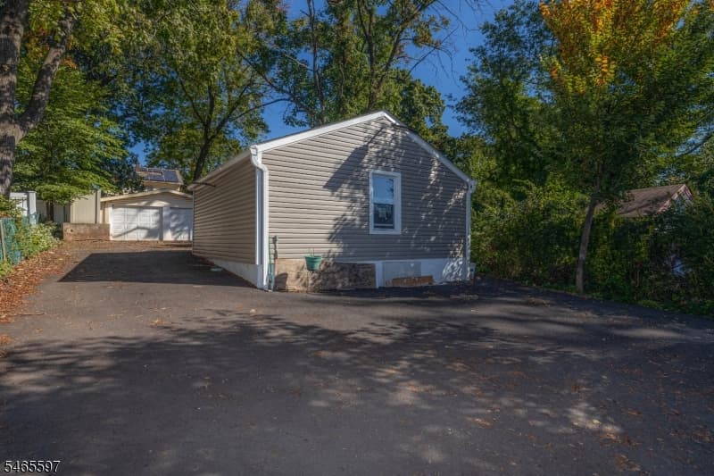 75 Hillside Ave, Hillside Twp. photo 5