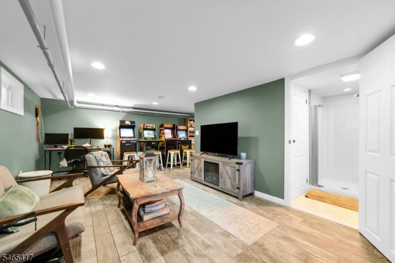 644 Golf Ter, Union Twp. photo 20