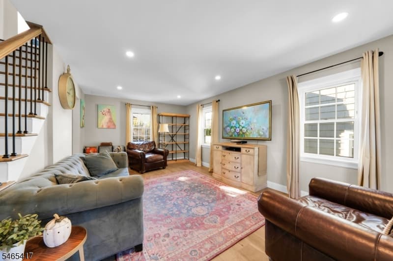 644 Golf Ter, Union Twp. photo 4