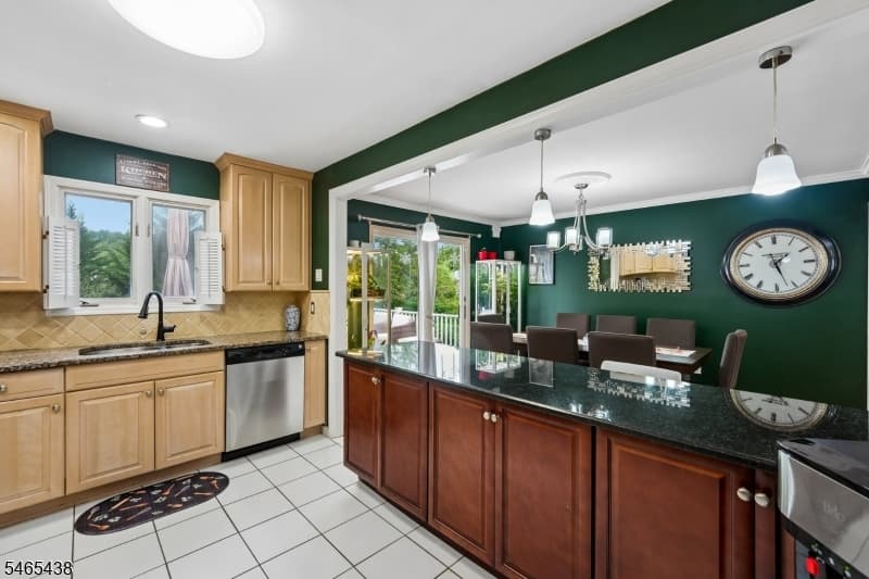 564 Mountain Ave, Springfield Twp. photo 13