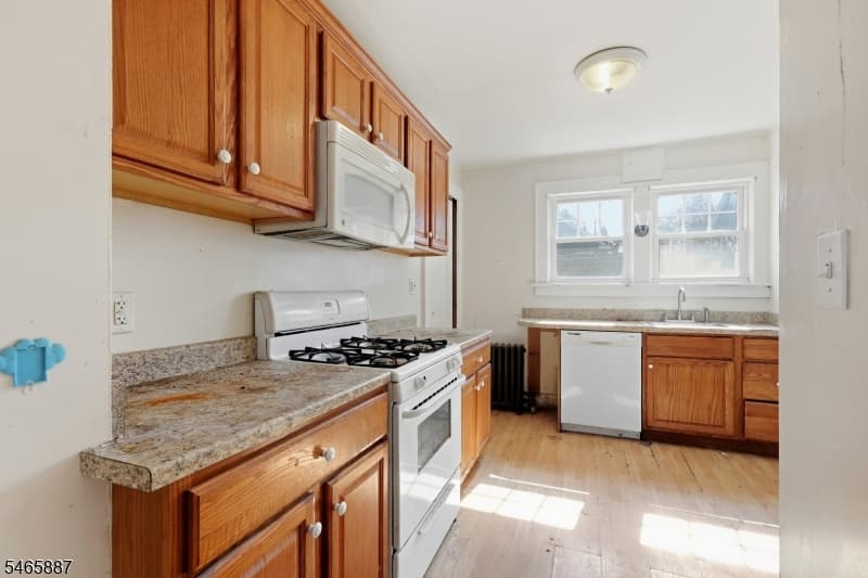 4 Denman Pl, Summit City photo 10