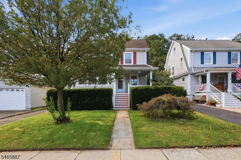 4 Denman Pl, Summit City photo 2