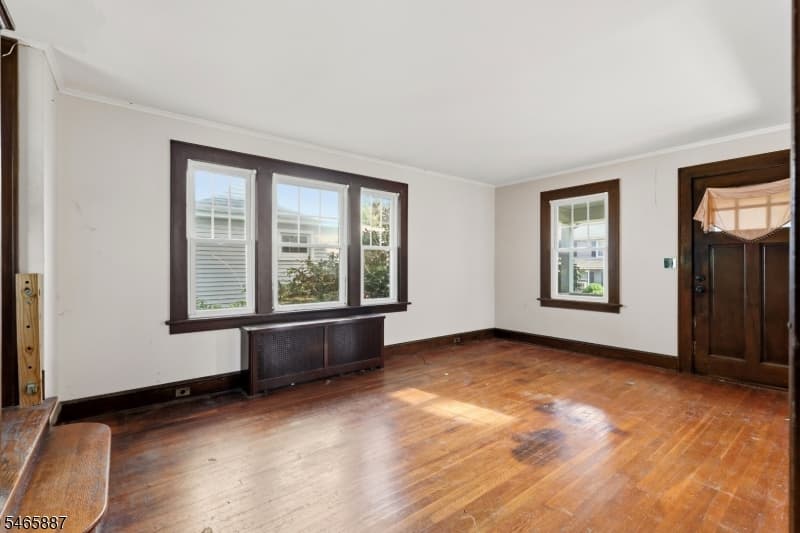 4 Denman Pl, Summit City photo 5