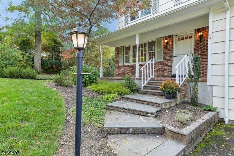 25 Wardle Ave, Berkeley Heights Twp. photo 2