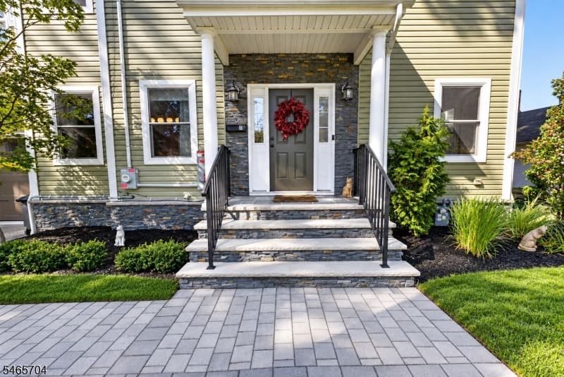 11 Tulip Ct, Kenilworth Boro photo 5