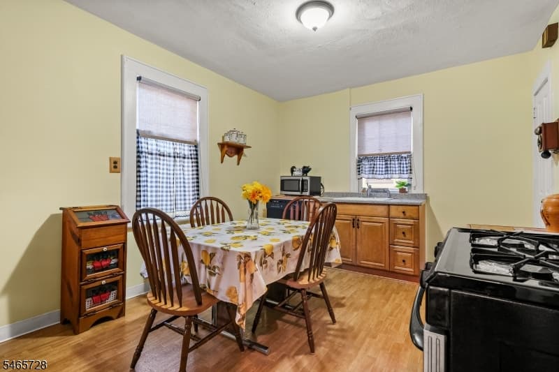 646 E 2ND AVE, Roselle Boro photo 10