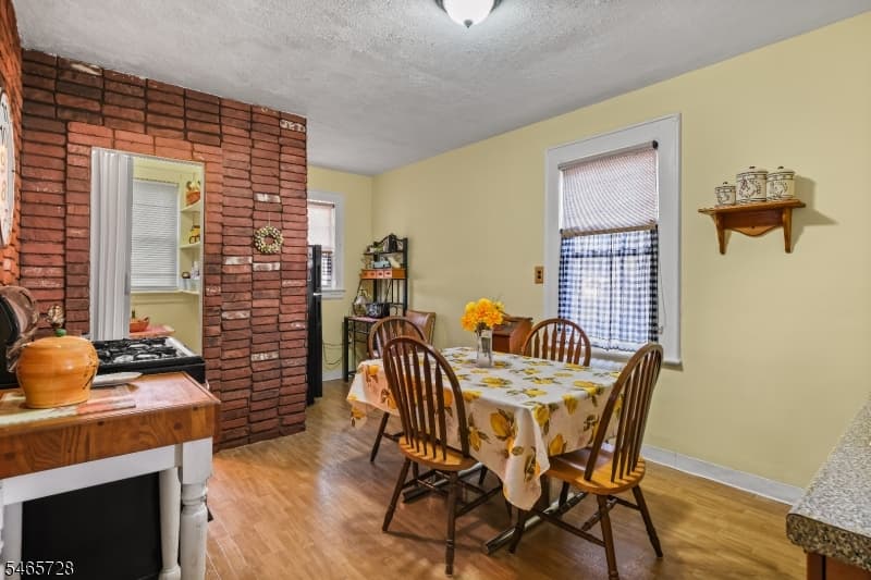 646 E 2ND AVE, Roselle Boro photo 8