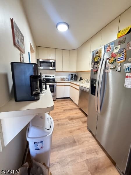 10 N Wood Ave, Linden City photo 11