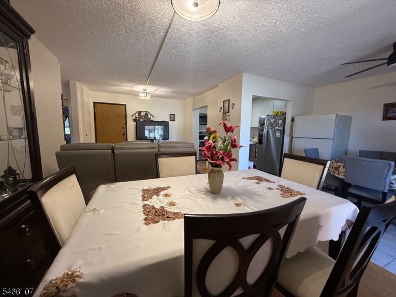 10 N Wood Ave, Linden City photo 16