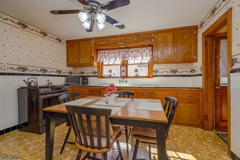 980 Caldwell Ave, Union Twp. photo 11