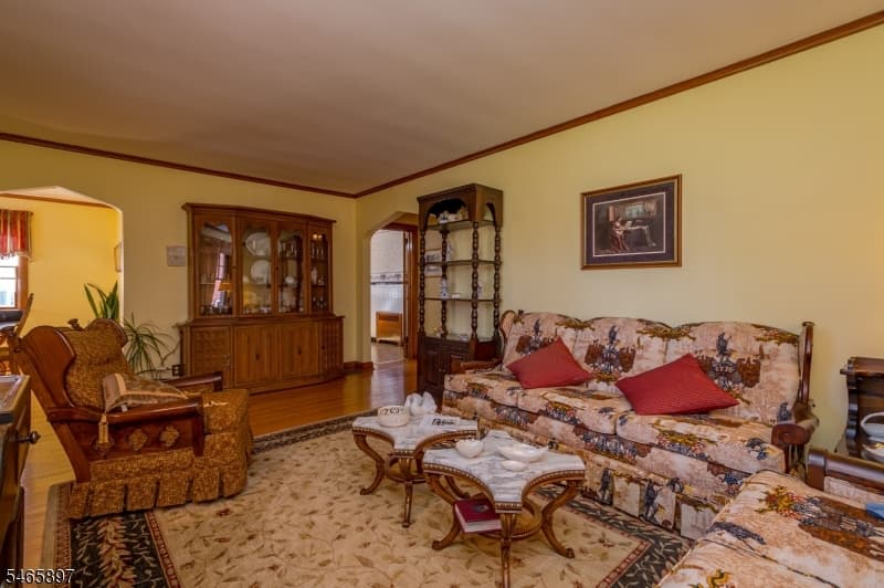 980 Caldwell Ave, Union Twp. photo 6