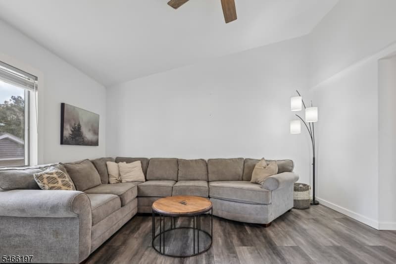 335 Coolidge Drive, Kenilworth Boro photo 18