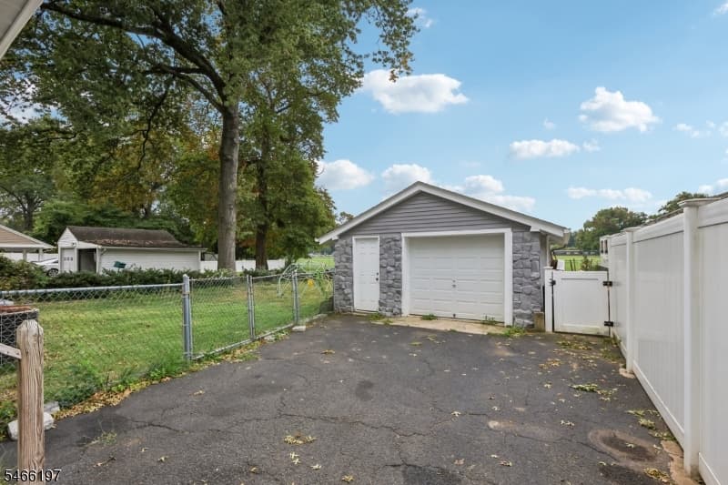 335 Coolidge Drive, Kenilworth Boro photo 29
