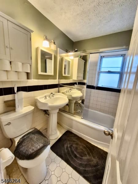 66 Independence Dr, Roselle Boro photo 16
