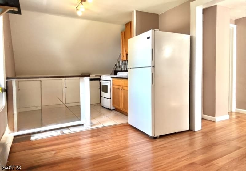 220 Gordon St, Roselle Boro photo 13