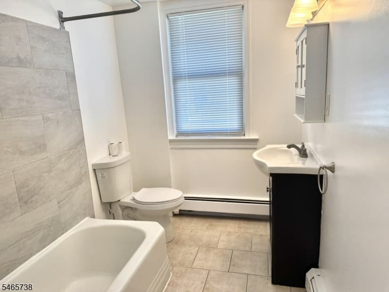 220 Gordon St, Roselle Boro photo 16