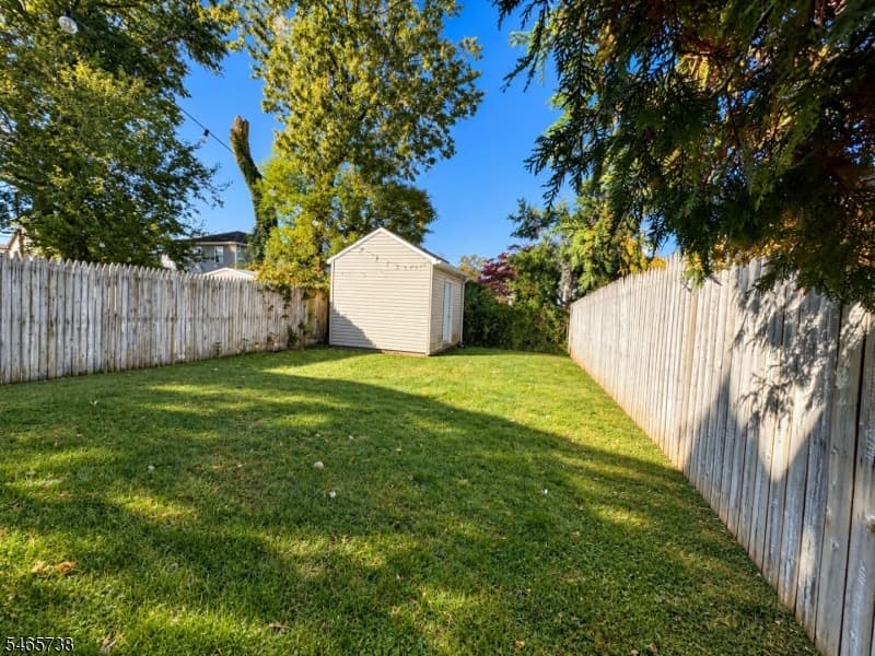 220 Gordon St, Roselle Boro photo 6