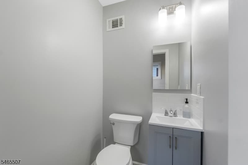 208 Walnut St, Roselle Park Boro photo 13