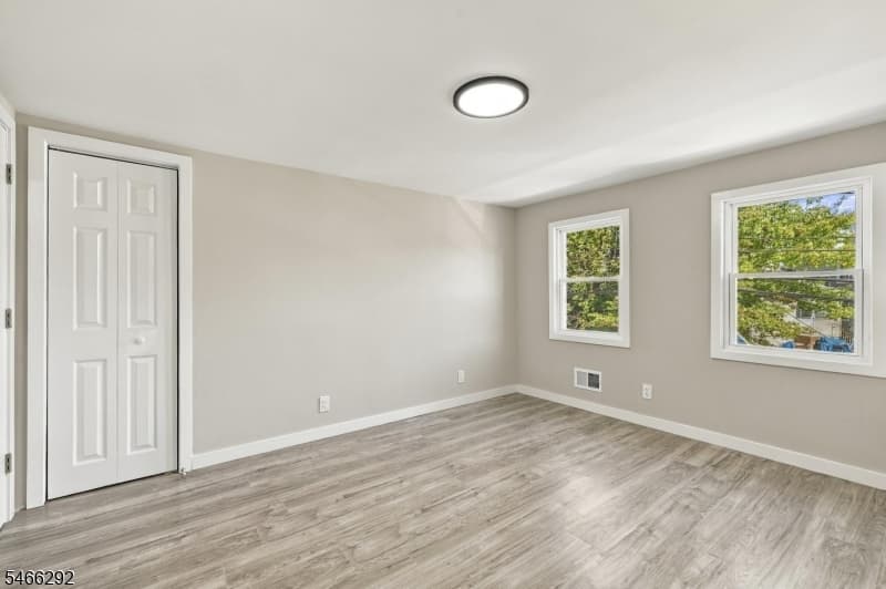 129 Laurel Ave, Union Twp. photo 6