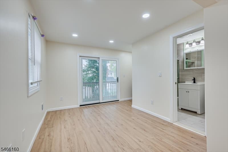 25 Park Ter, Cranford Twp. photo 13