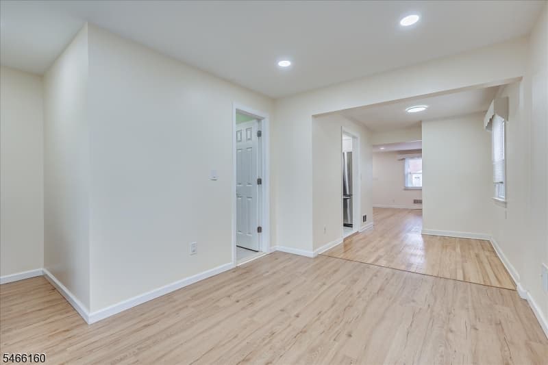 25 Park Ter, Cranford Twp. photo 16