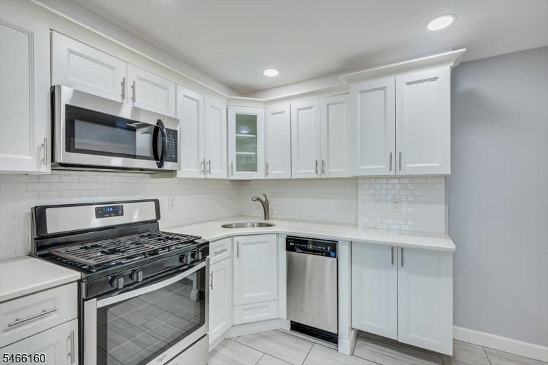25 Park Ter, Cranford Twp. photo 8