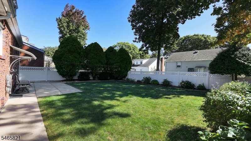 399 Huntington Rd, Union Twp. photo 37