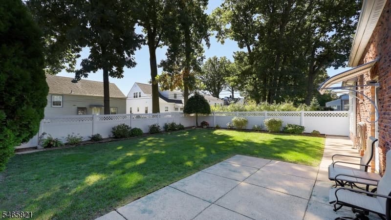 399 Huntington Rd, Union Twp. photo 41