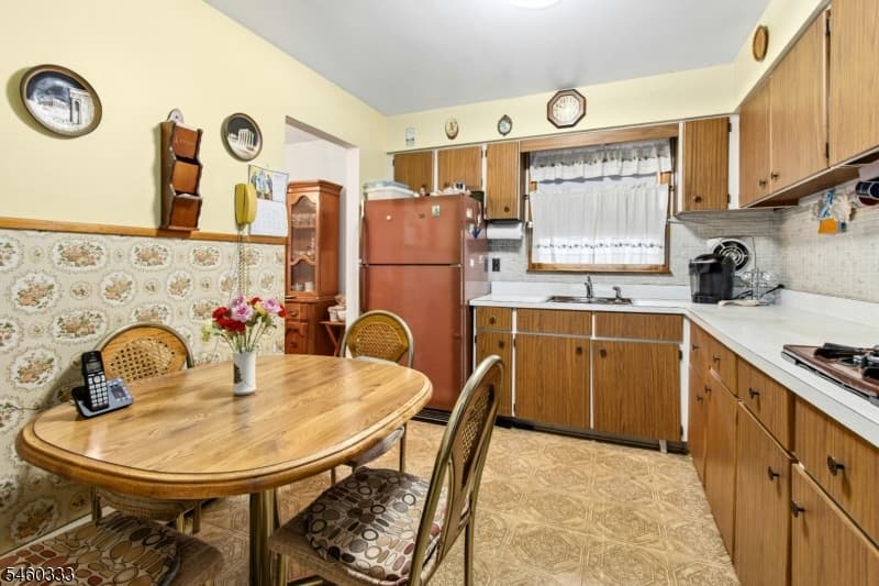 2293 Ludlow St, Rahway City photo 6