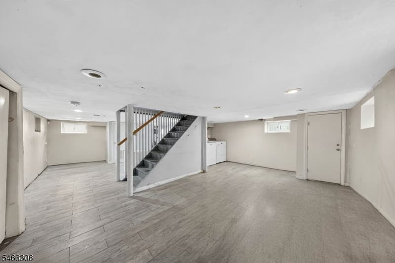 307 Conant St, Hillside Twp. photo 13
