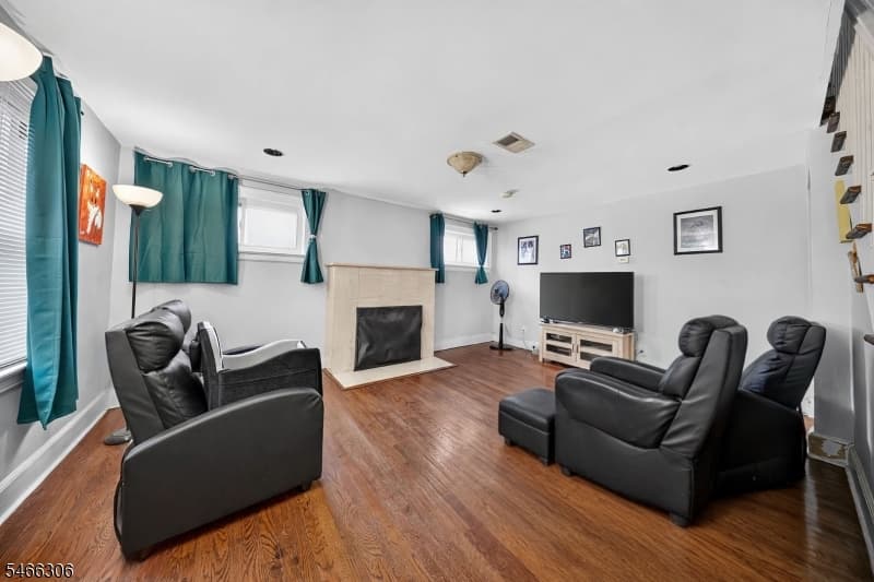 307 Conant St, Hillside Twp. photo 7