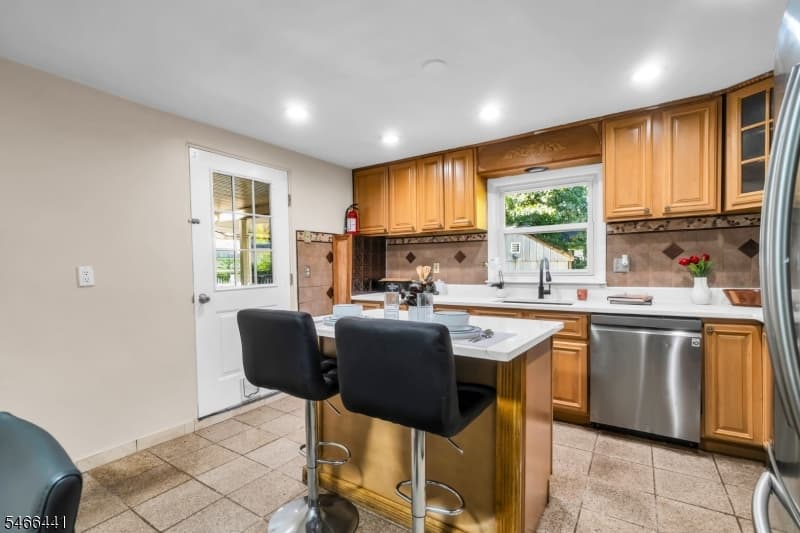 41 Heather Ln, Roselle Boro photo 10