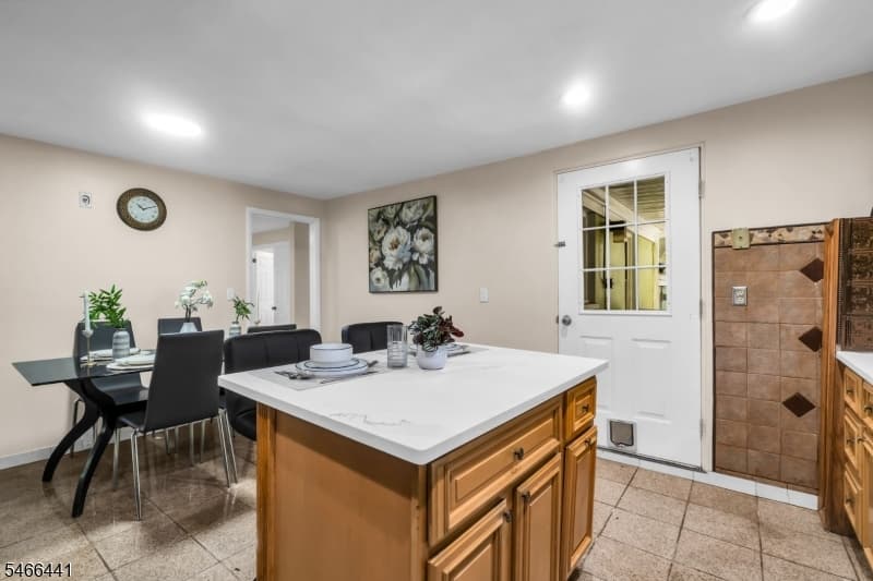41 Heather Ln, Roselle Boro photo 8