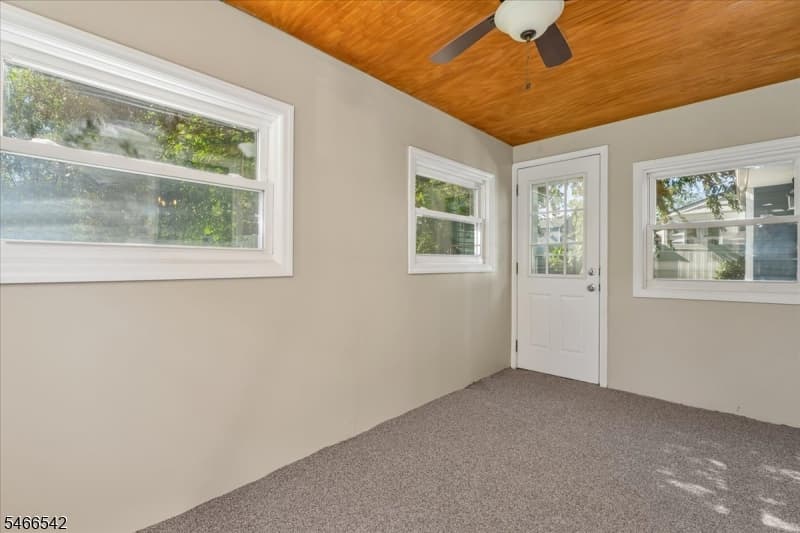 16 Hillside Pl, Cranford Twp. photo 11