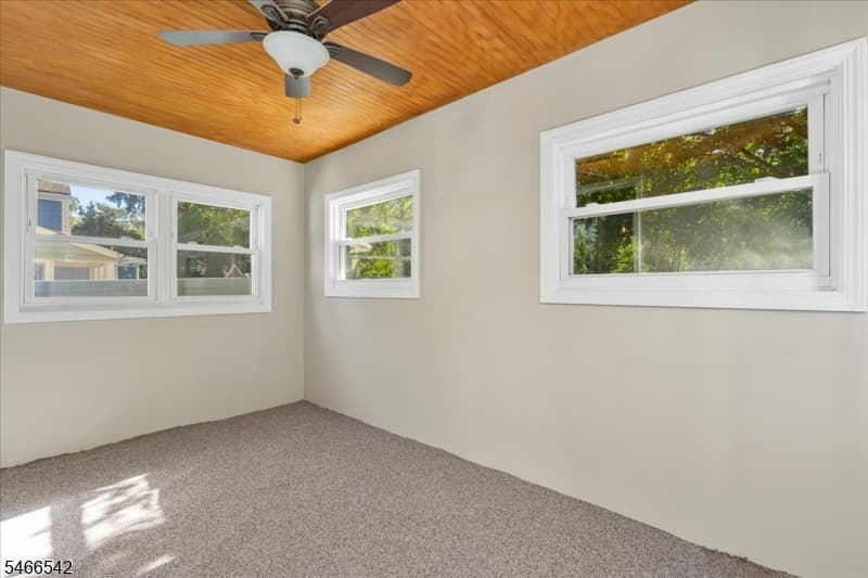 16 Hillside Pl, Cranford Twp. photo 12