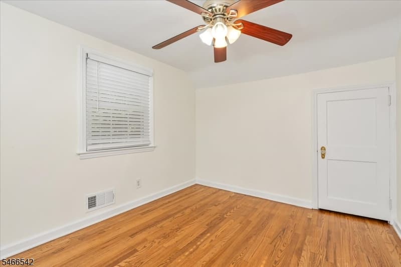 16 Hillside Pl, Cranford Twp. photo 26