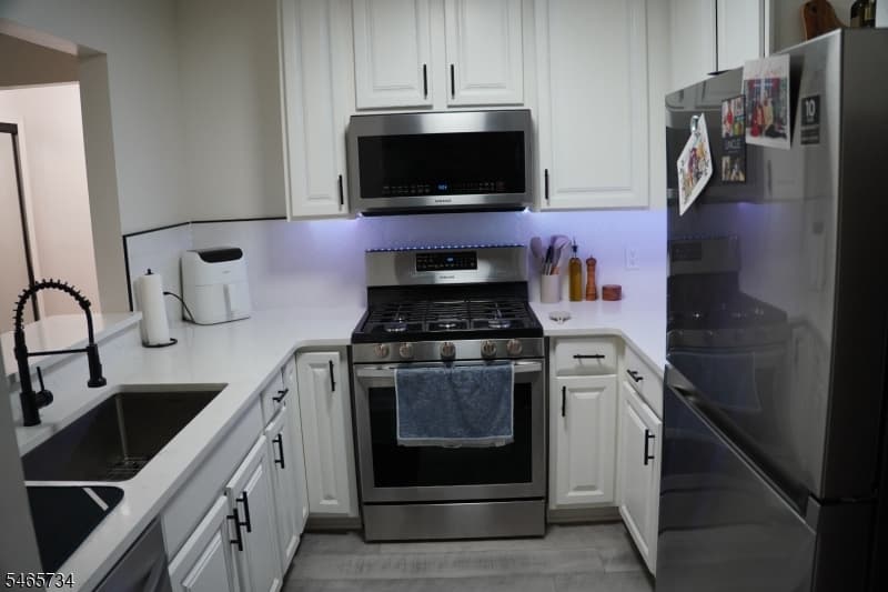 612 Deepdale Ct, Union Twp. photo 8