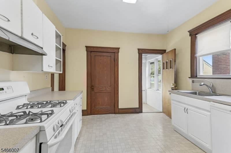 412 N Park Ave, Linden City photo 17