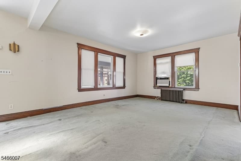 412 N Park Ave, Linden City photo 9