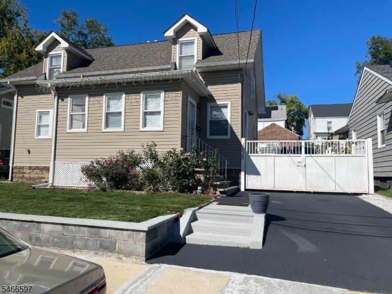 1620 Crescent Ave, Hillside Twp. photo 2