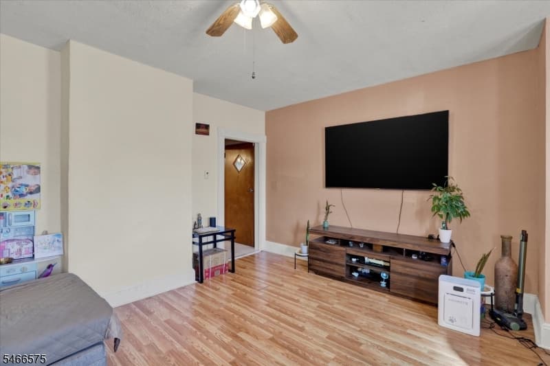 457 Maple Ave, Elizabeth City photo 5