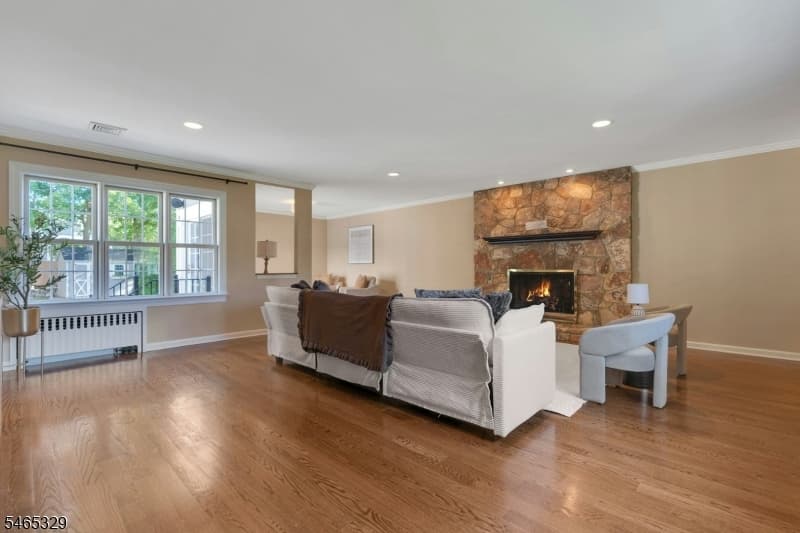 10 Valemont Way, Summit City photo 5