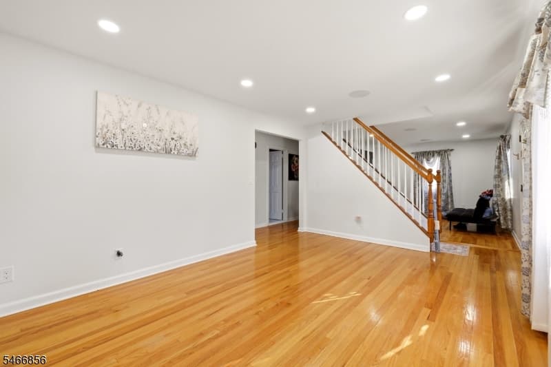 277 Orchard St, Rahway City photo 8