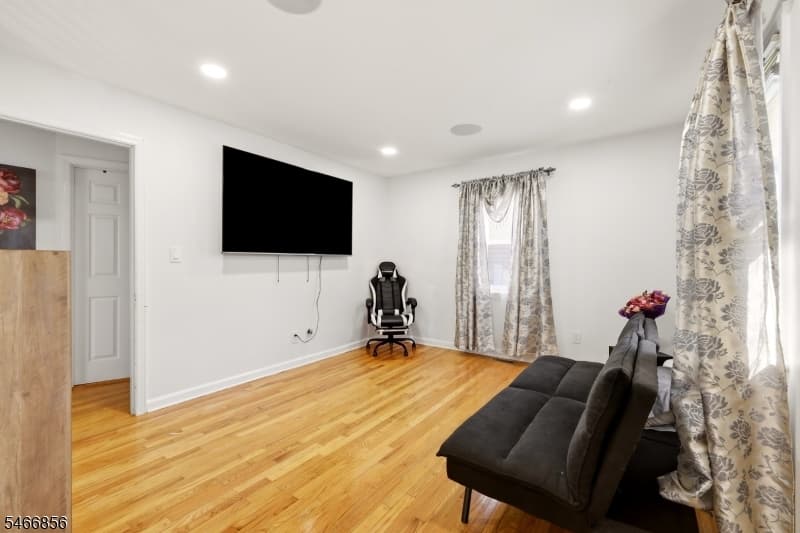 277 Orchard St, Rahway City photo 9