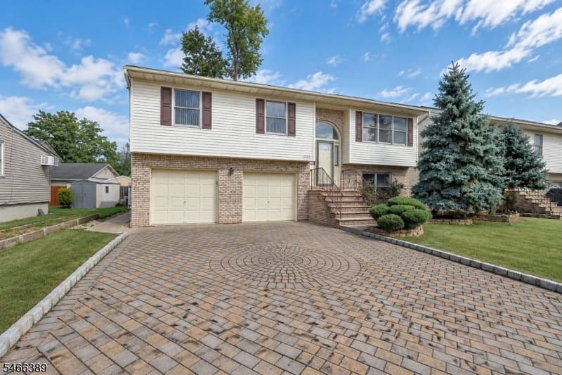 2583 Doris Ave, Union Twp. photo 2