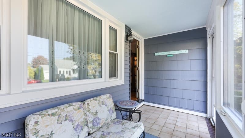 15 Waverly Pl, Cranford Twp. photo 4