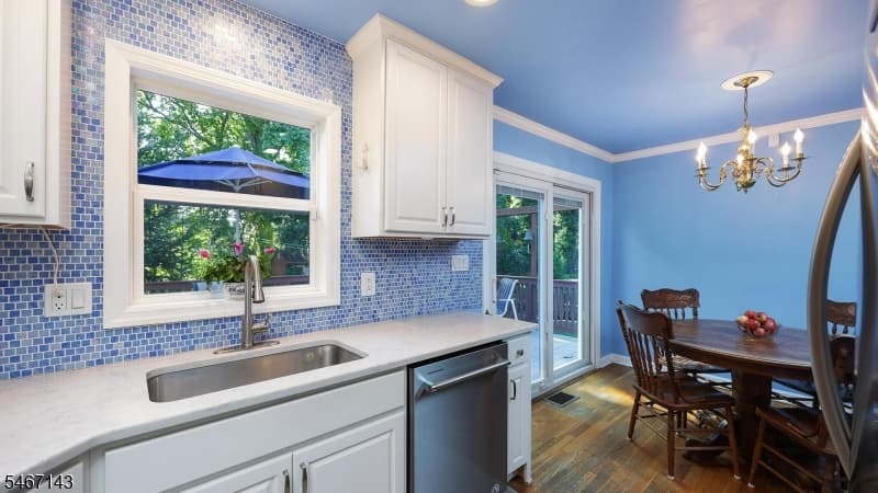 15 Waverly Pl, Cranford Twp. photo 9
