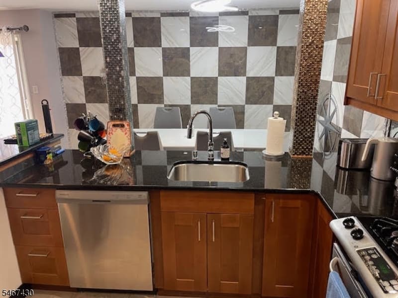 1150-1190 W Saint George C31, Linden City photo 9