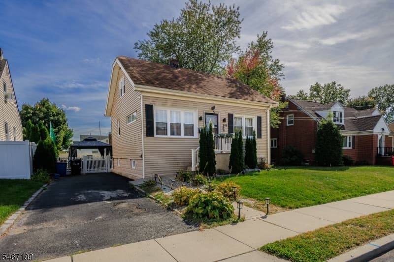 901 Garden St, Union Twp. photo 3