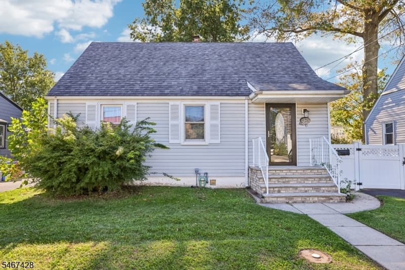 239 Bradford Ave, Linden City